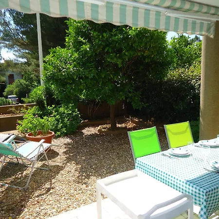 Bel 2 Pieces Climatise Proche Plages Διαμέρισμα